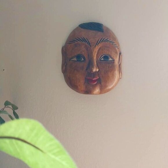 Asian Hand Carved Wood Mask - Picture 4 of 6